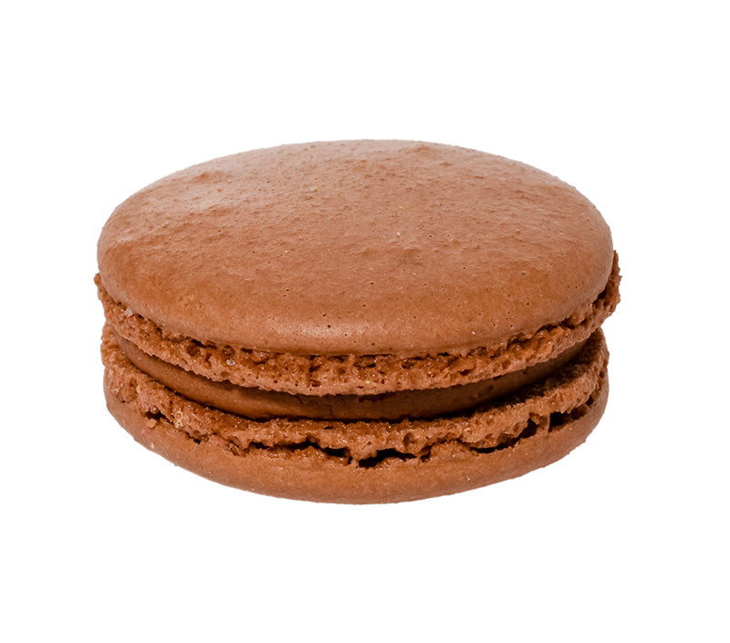 Triple Chocolate Cake with Macarons Triple Chocolate Cake with Macarons