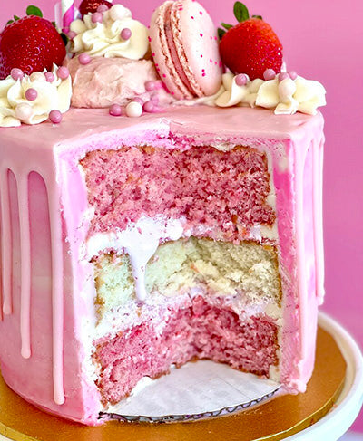 Strawberry Milkshake – Kelsey Elizabeth Cakes