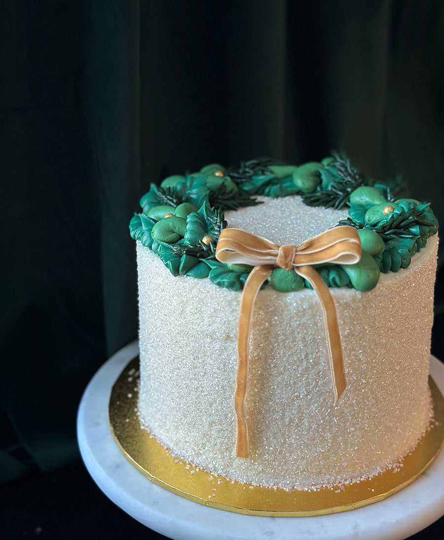 Velvet Bow Wreath Cake (12/19-21 Pickup)