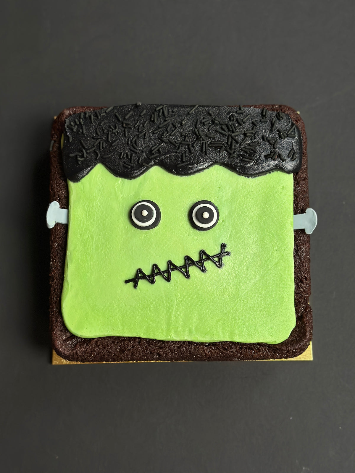 Frankenstein Snack Cake