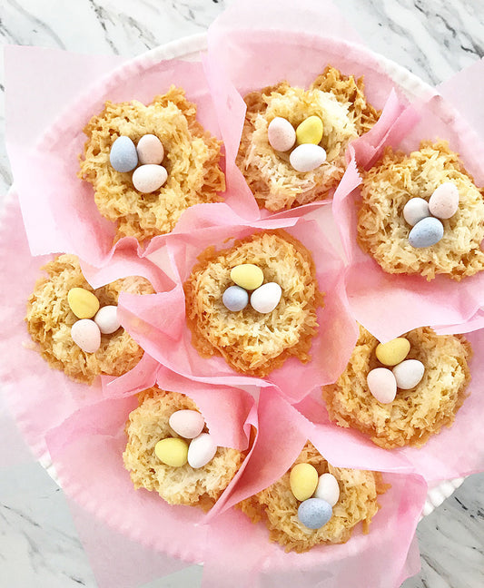 6 Coconut Macaroons Nests