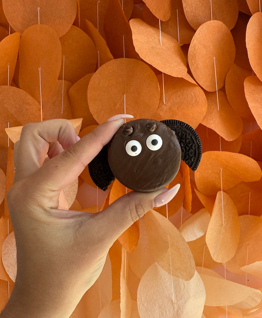 Chocolate Covered Oreo Bat Kit