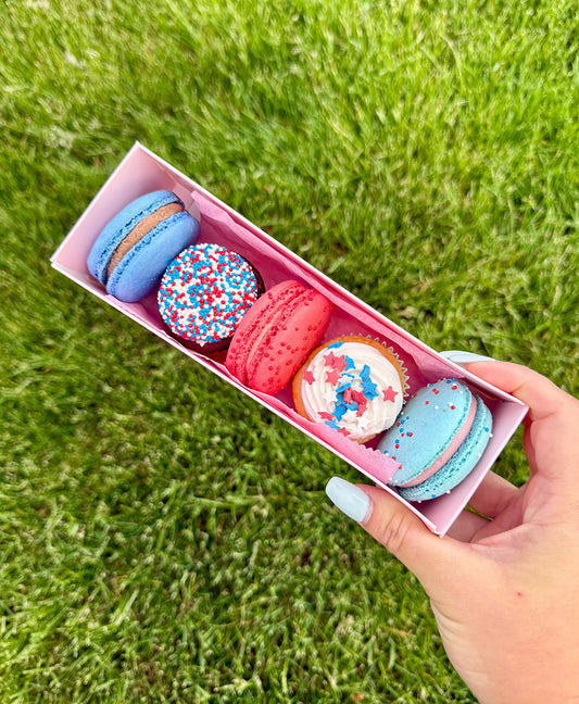 Tiny Treat Box