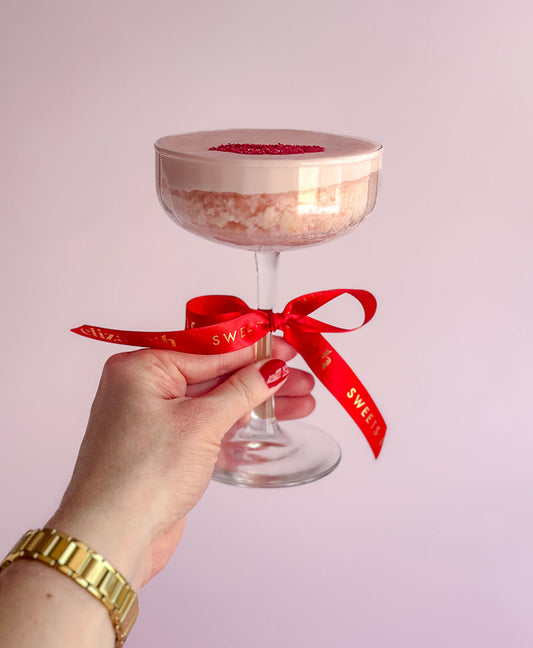 Strawberries & Champagne Cake