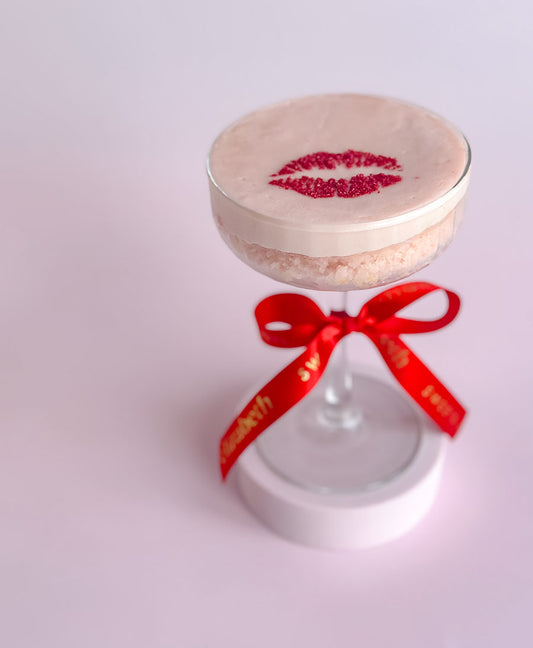 Strawberries & Champagne Cake