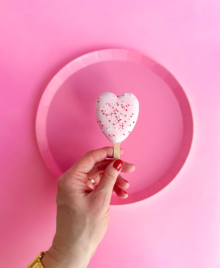 Valentine’s Day Heart Cakesicle